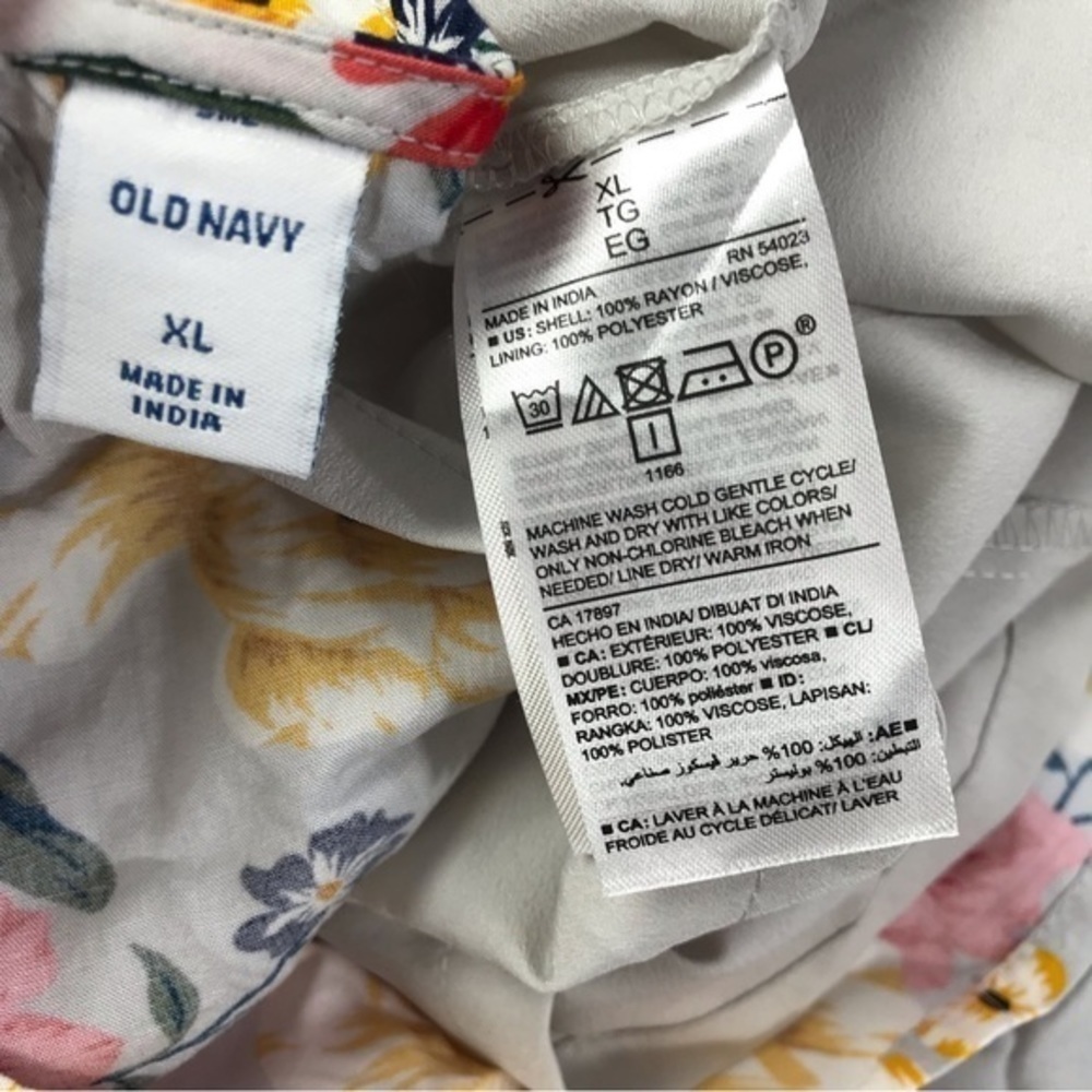 Nwt Old Navy Floral Shift Dress / Bell Sleeves size XL - Picture 5 of 5